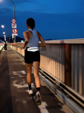 rnrn LUNA BELT 專業夜跑運動腰包 | 76g輕量防水・超薄扣具・完美收納 iPhone Pro Max