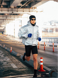rnrn Rooftop Runner 專業輕量防風外套 (前衛銀 Silver) | 200g超輕幻彩・內建高領面罩・越野跑/夜跑必備