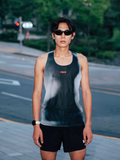 rnrn RACE GRAPHIC SINGLET (3 color) 專業競速機能背心 | 42g零下墜無縫防刮跑衫